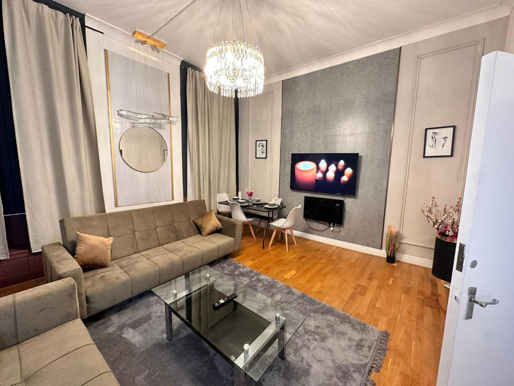 Paddington Station - 2-Bedrooms, 2-Baths And Living Room - Posh Apartment In Central Londra Esterno foto